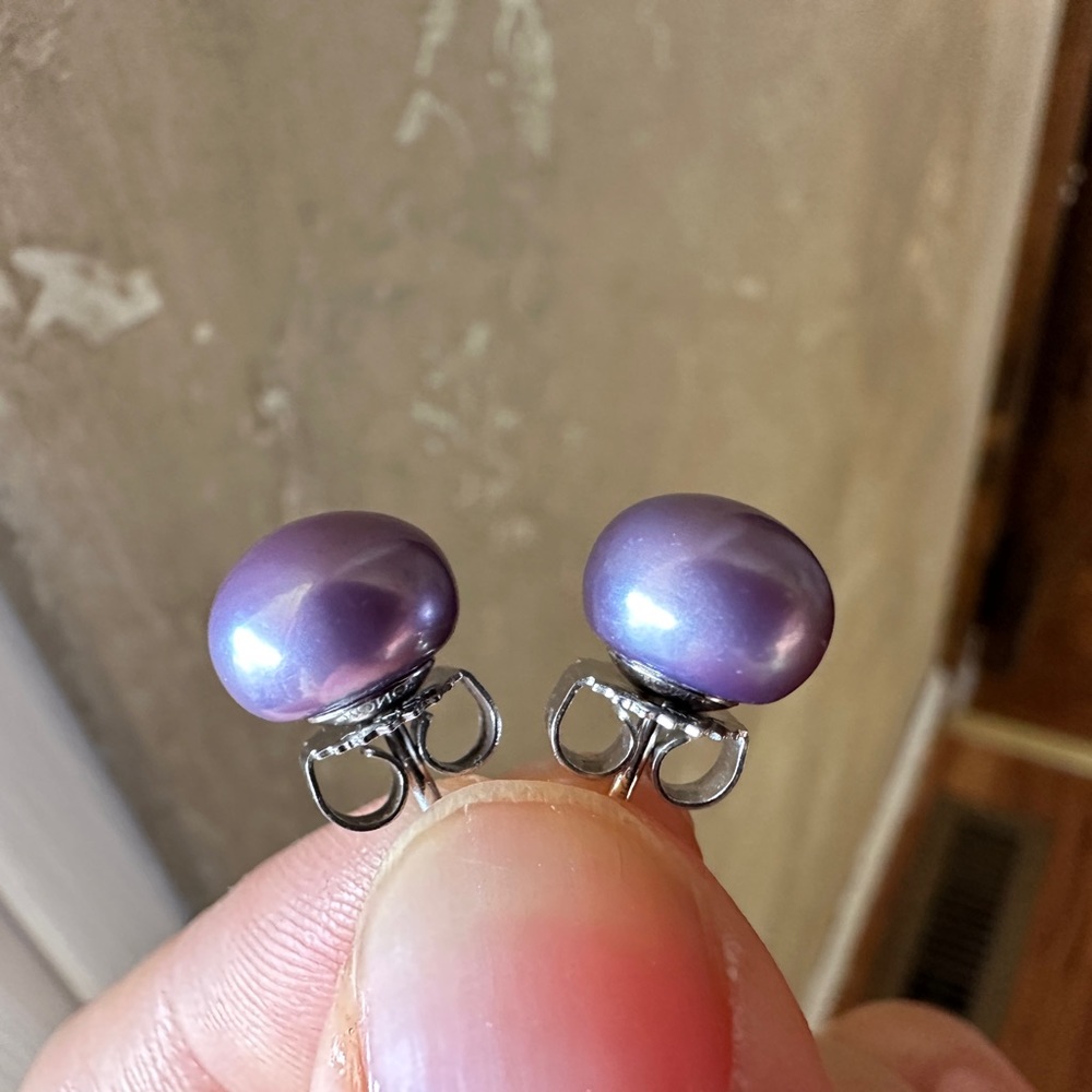 HONORA  Genuine Pearl stud